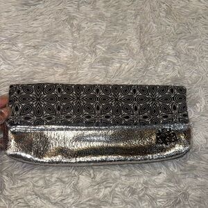 Matthew Campbell Laurenza Clutch